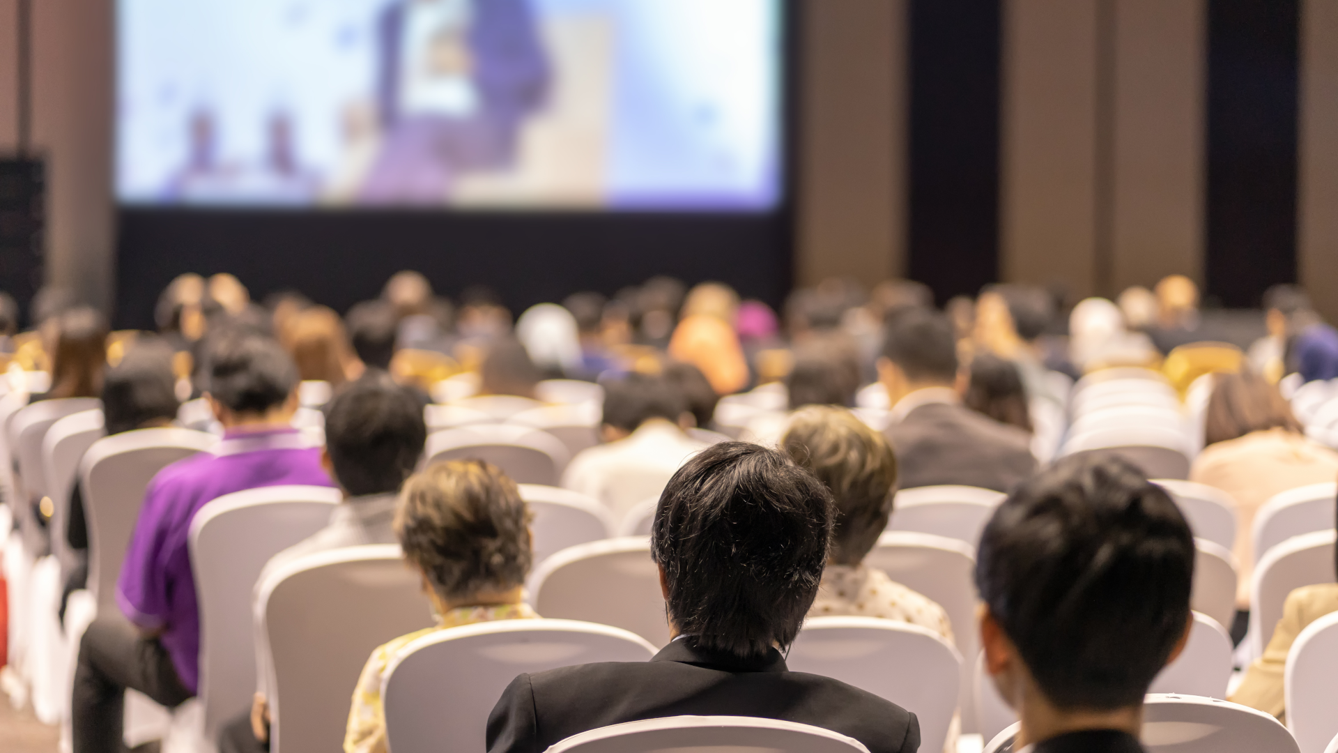 Come aumentare la visibilità del tuo brand durante eventi e fiere? Nuove opportunità 2022